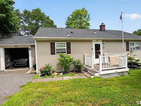 3rd image of 54 Topstone Drive