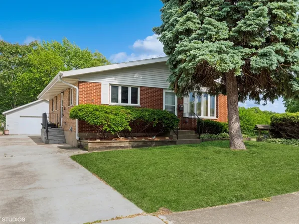 801 Park Ave, Thornton, IL 60476