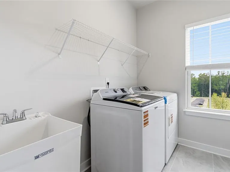 856 Woods Chapel Rd — Photo 29