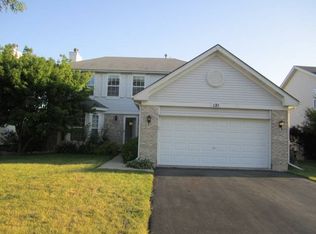 121 Linden Ave, Streamwood, IL 60107