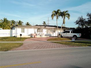 4805 SW 112th Ave, Miami, FL 33165