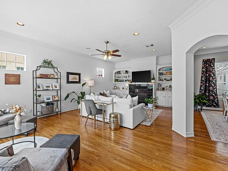 1508 Park St #1 — Photo 2