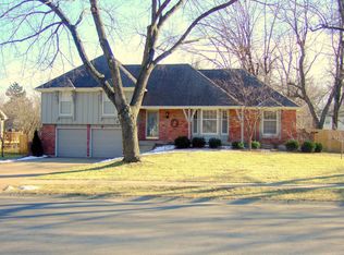 6501 W 99th St, Overland Park, KS 66212