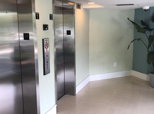 1700 NW North River Dr APT 809, Miami, FL 33125