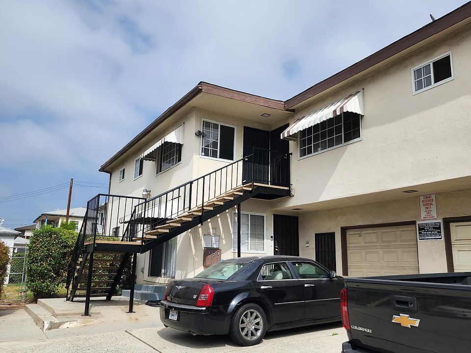 1st image of 215 E Plymouth St #2