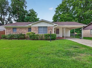 3329 Red Bud Ln, Shreveport, LA 71108