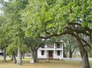 20075 Esterbrook Rd, Ponchatoula, LA 70454