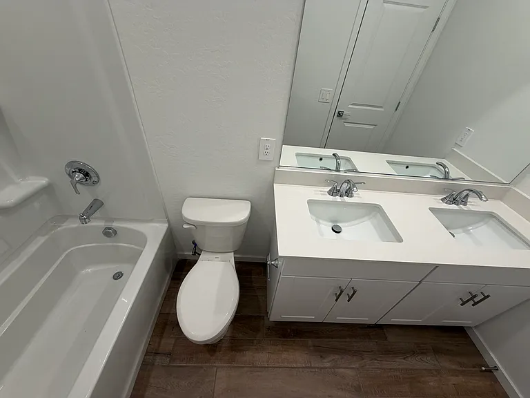 15887 W Cottontail Ln — Photo 13