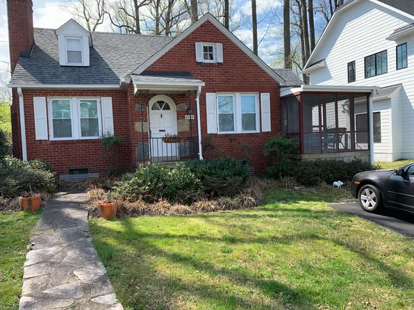 4544 N Chelsea Ln, Bethesda, MD 20814