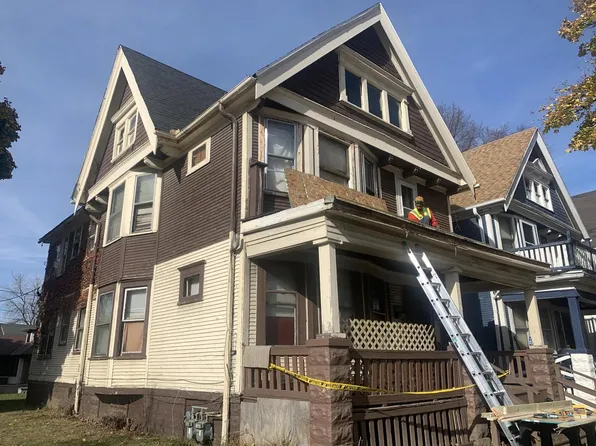 3401 North 24th STREET #3403, Milwaukee, WI 53206