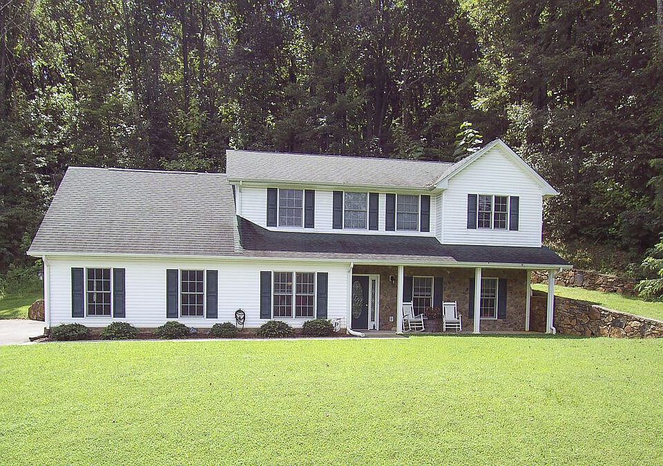 1st image of 1242 Mineral Springs Dr