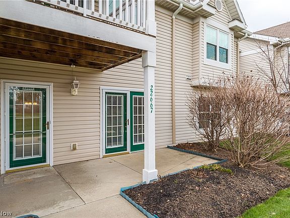 2nd image of 22667 Lenox Ct