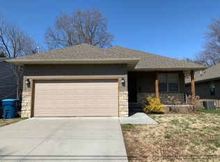 1133 E Loren St, Springfield, MO 65807