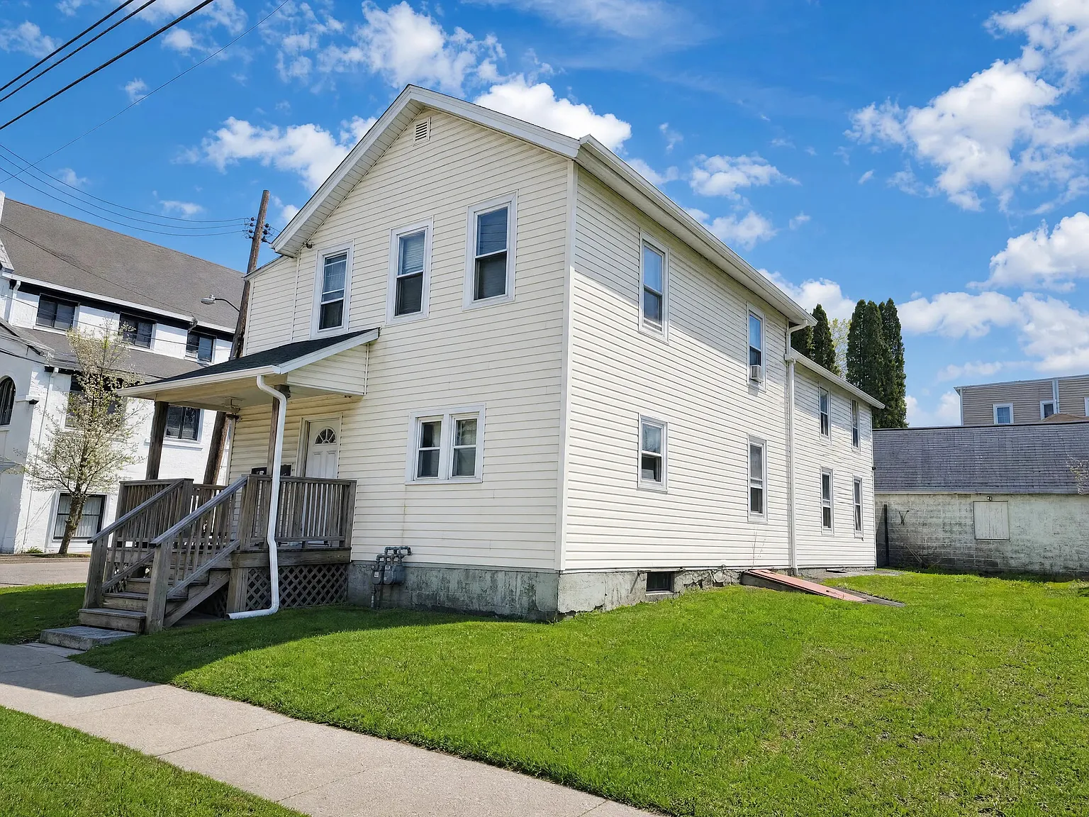 72 Conklin Avenue - 1 — Photo 1