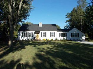 214 Parkes Ave, Lawrenceburg, TN 38464