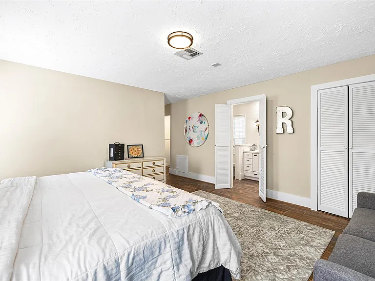 22607 Goldstone Dr — Photo 35