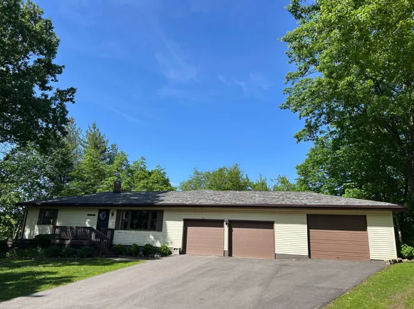 19051 Lakeview Dr, Rushville, IL 62681