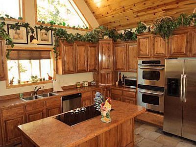 Convenient Kitchen-Nice Features