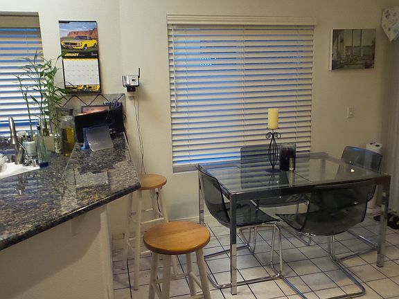 4th image of 15405 Daybreak Ln