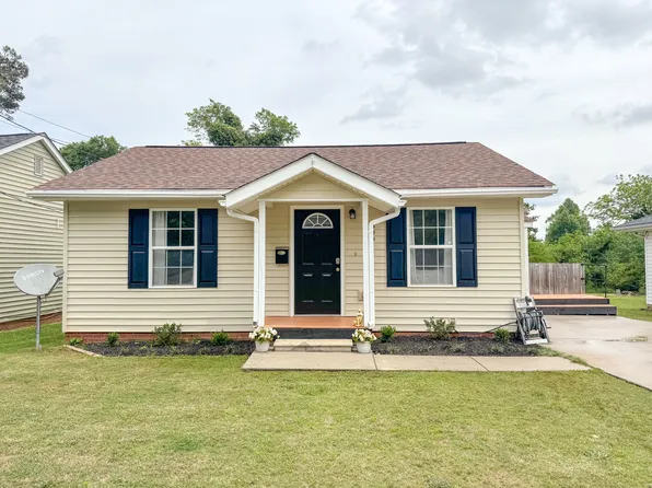 609 S Depot St, Seneca, SC 29678