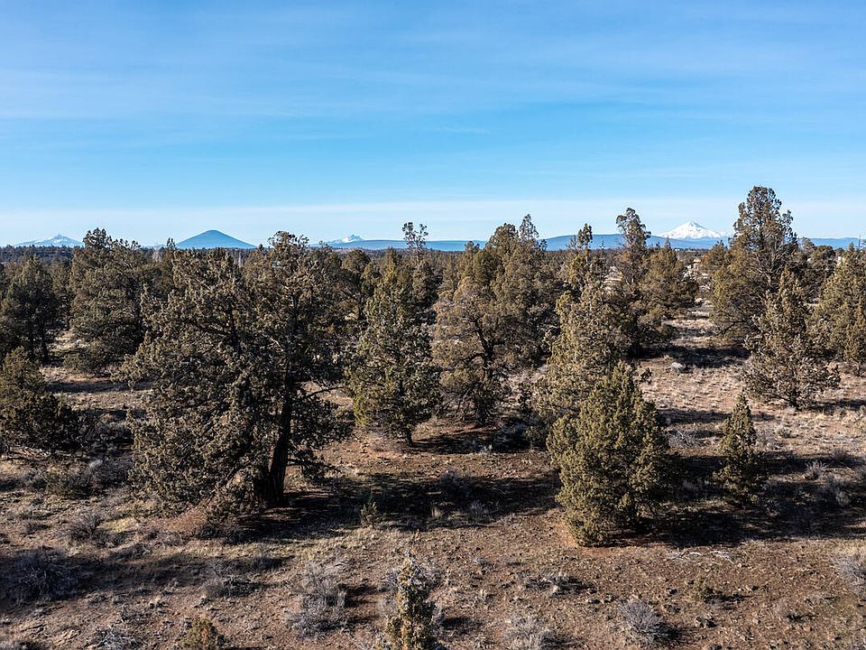 1st image of NW Dylan Cir