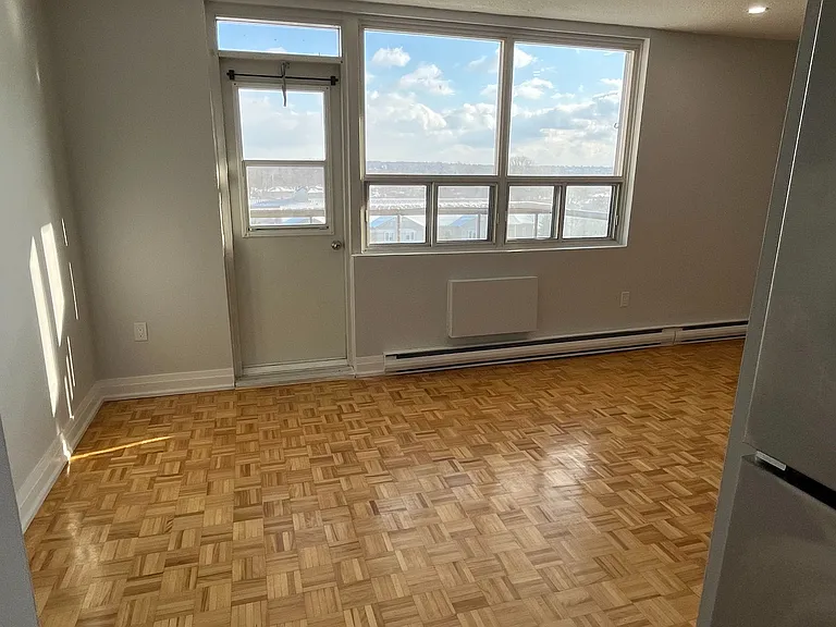 199 Hillcroft St #156 — Photo 7
