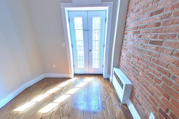 Rented by Centennial Properties NY | media 5