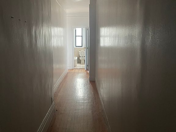 3rd image of 3291 Hull Ave