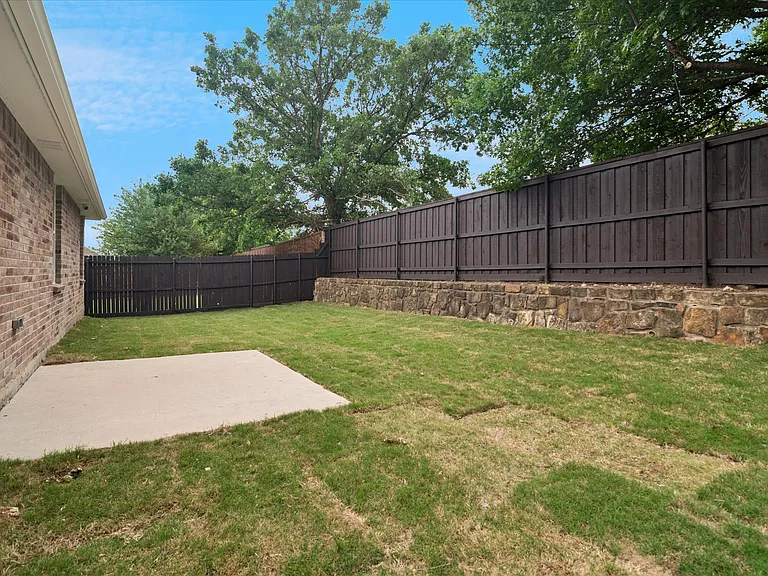 13221 Galaxy Dr — Photo 23