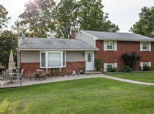 9 Birch St, Fishkill, NY 12524