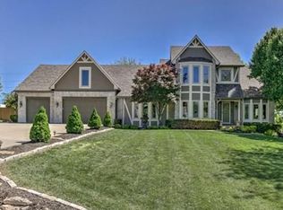 10447 W 150th Ter, Overland Park, KS 66221