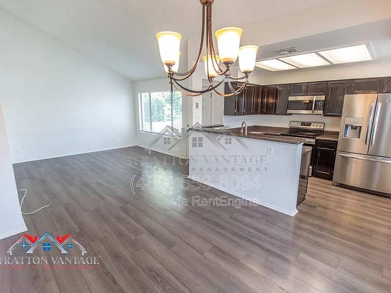 9415 N 59th Ave #227 — Photo 7