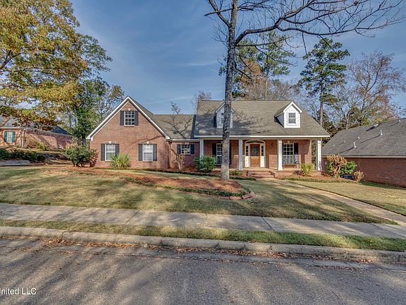 5th image of 340 Willow Ridge Cv