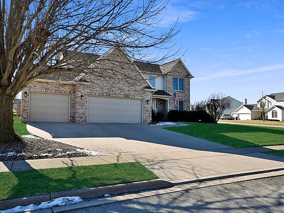 4th image of 701 Thistlewood Country Club Ct