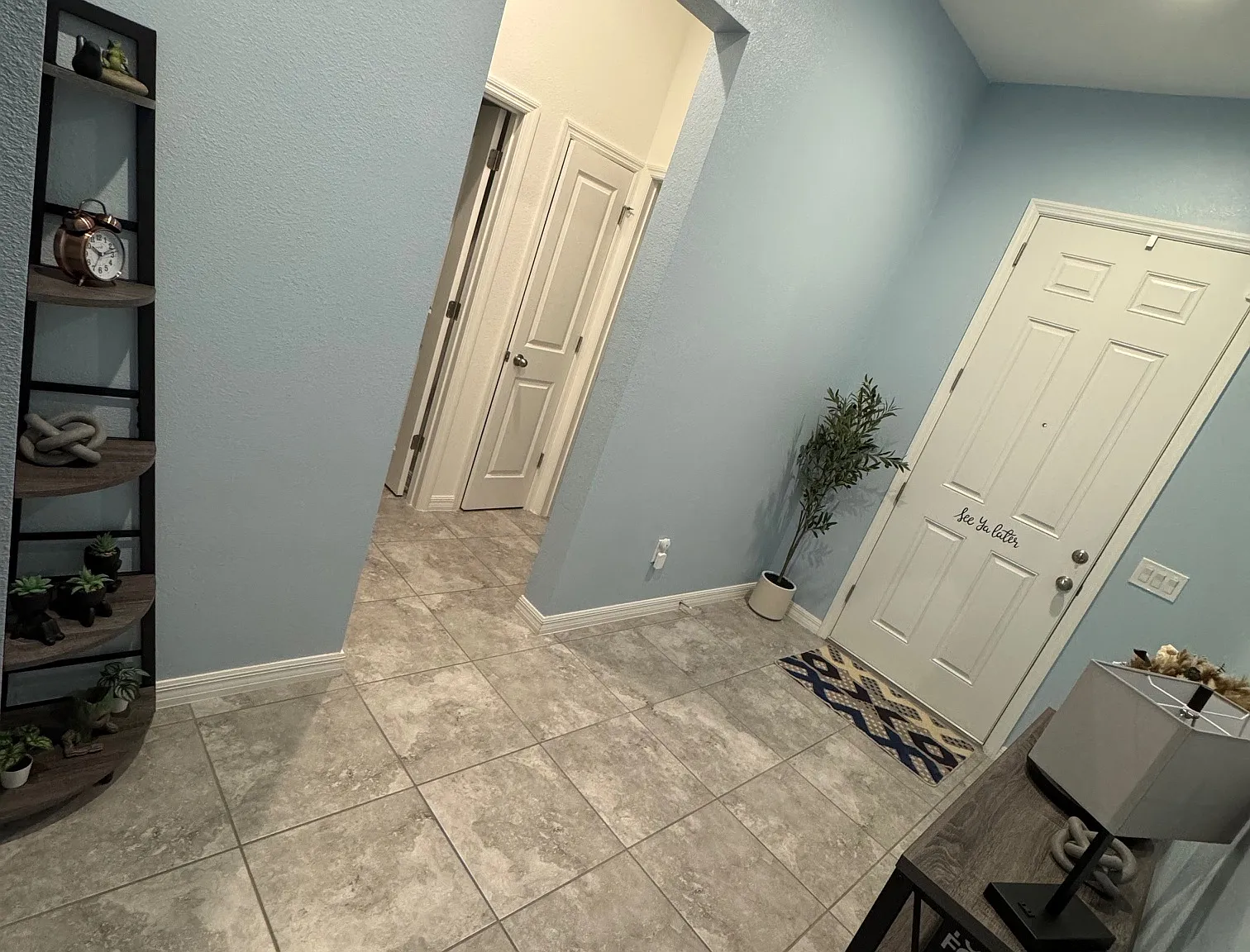 3 bed, 1969 sqft, $2,800 — Photo 4