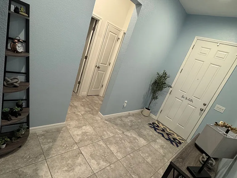 1921 Ibis Bay Ct — Photo 2