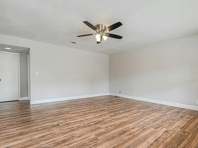 8430 Round Rock Dr #1 — Photo 11