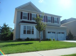 78 Dahlia Ct, Piscataway, NJ 08854