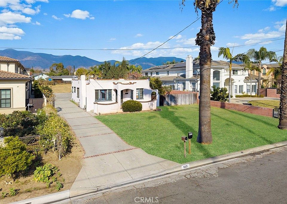 1st image of 623 W Palm Dr