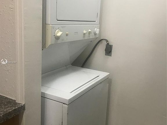 3rd image of 770 NW 58th St #104