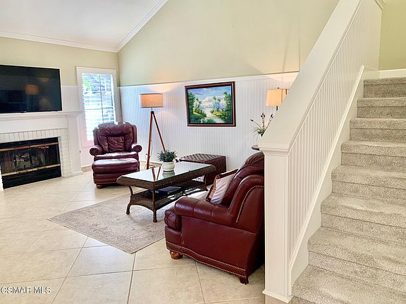 3rd image of 436 N Via Colinas