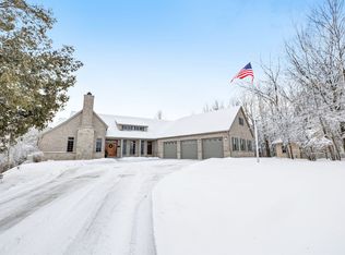2941 Apple Ridge Ct, Green Bay, WI 54311