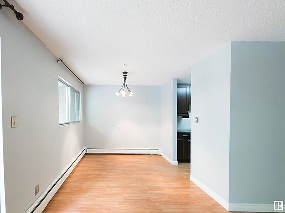 4th image of 11245 109th Ave NW #6