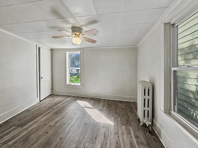 122 Willow St #1 — Photo 6