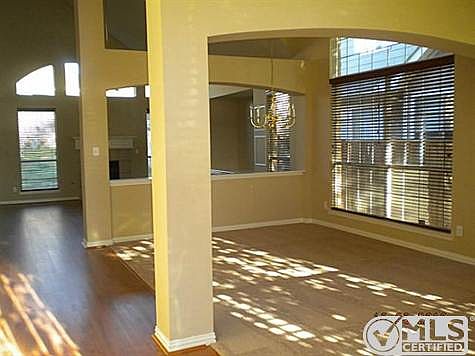 2nd image of 4559 Mountain Laurel Dr