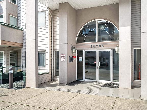 2nd image of 33738 King Rd #207