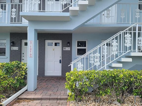 3rd image of 120 Lehane Ter APT 120