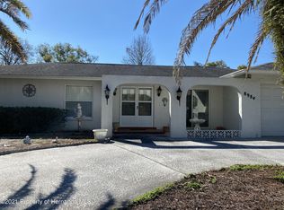 8984 Forest Oaks Blvd, Spring Hill, FL 34606