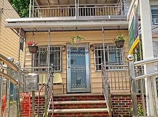 93-06 124th St #2, South Richmond Hill, NY 11419
