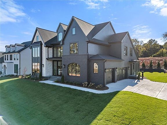 2nd image of 768 Royal Jasmine Ct